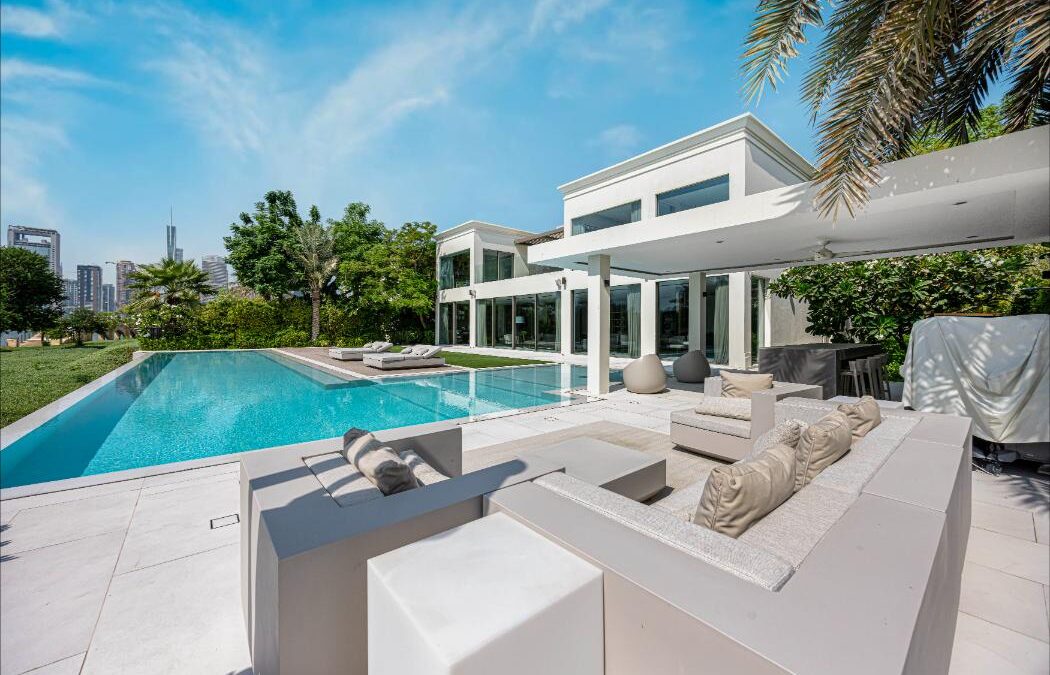 Skyline Luxury | Private Pool | 5BR Villa